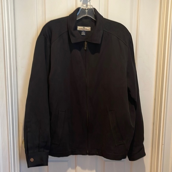 Tommy Bahamas black jacket